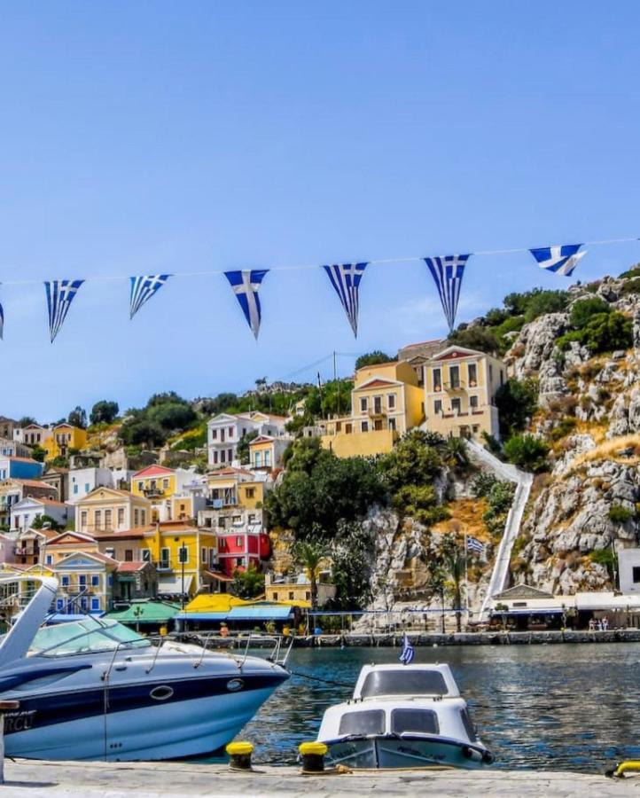 Stone Living Symi Central Apartments Kültér fotó